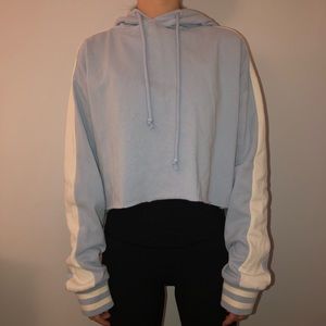 PACSUN CROPPED SWEATSHIRT
